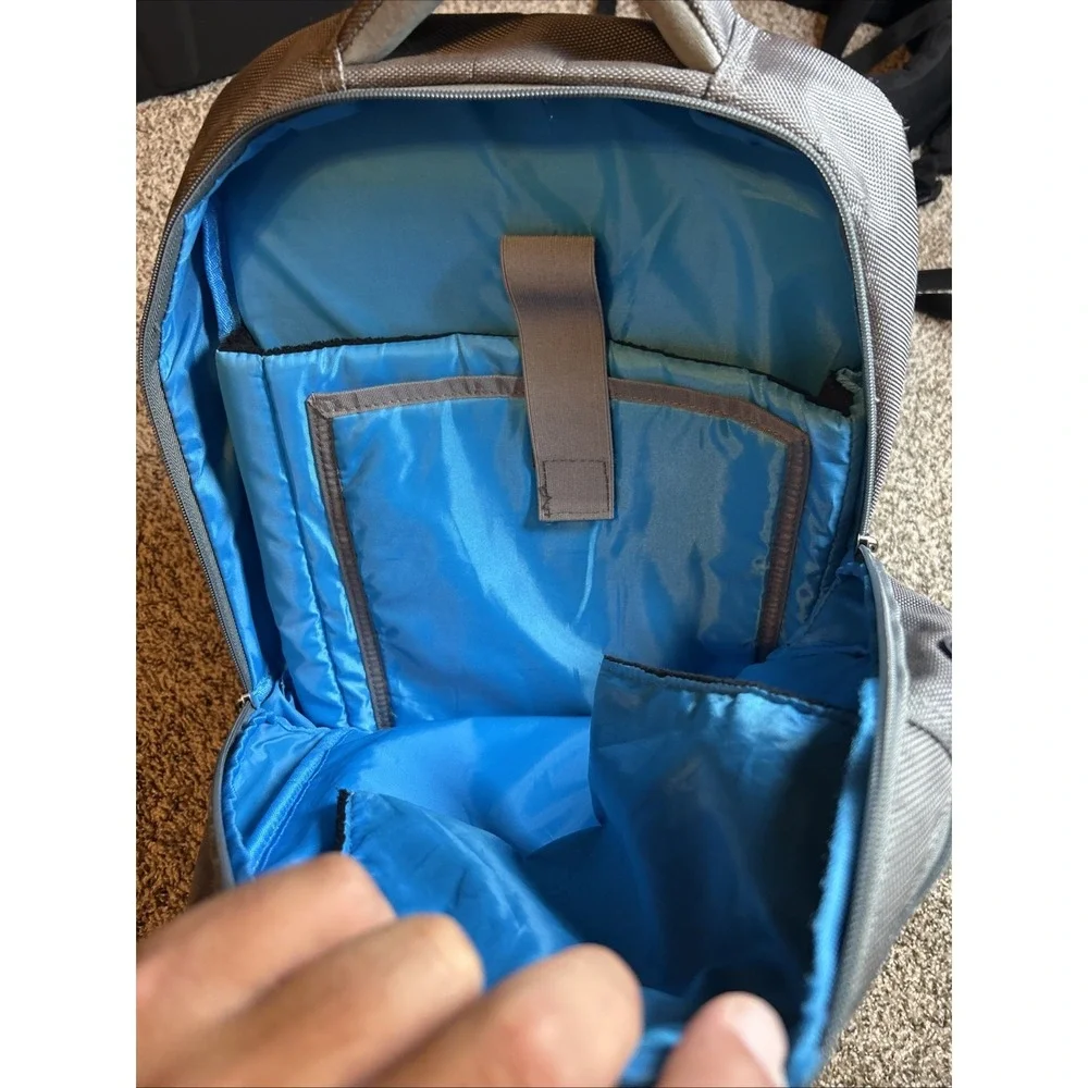 Microsoft Padded Laptop Backpack Strap Multiple Pockets Zip Blue Gray 18